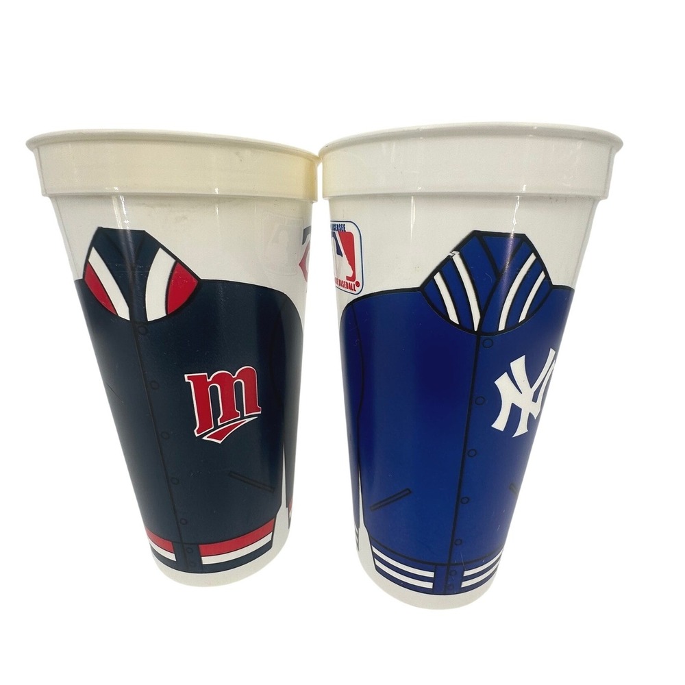 Vintage MLB Baseball Team Plastic Icee‎ Cups Lot of 2 Souvenir Stadium 6.5"